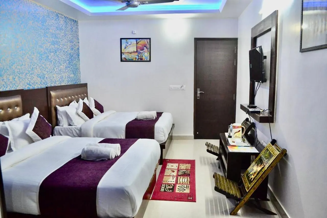 Hotel Blue Ray Family Guest House Nagla Dhimar India