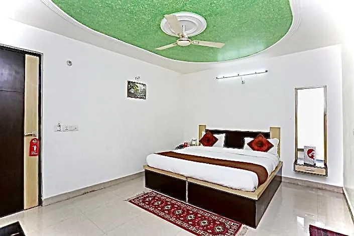 Hotel Blue Ray Family Guest House Nagla Dhimar