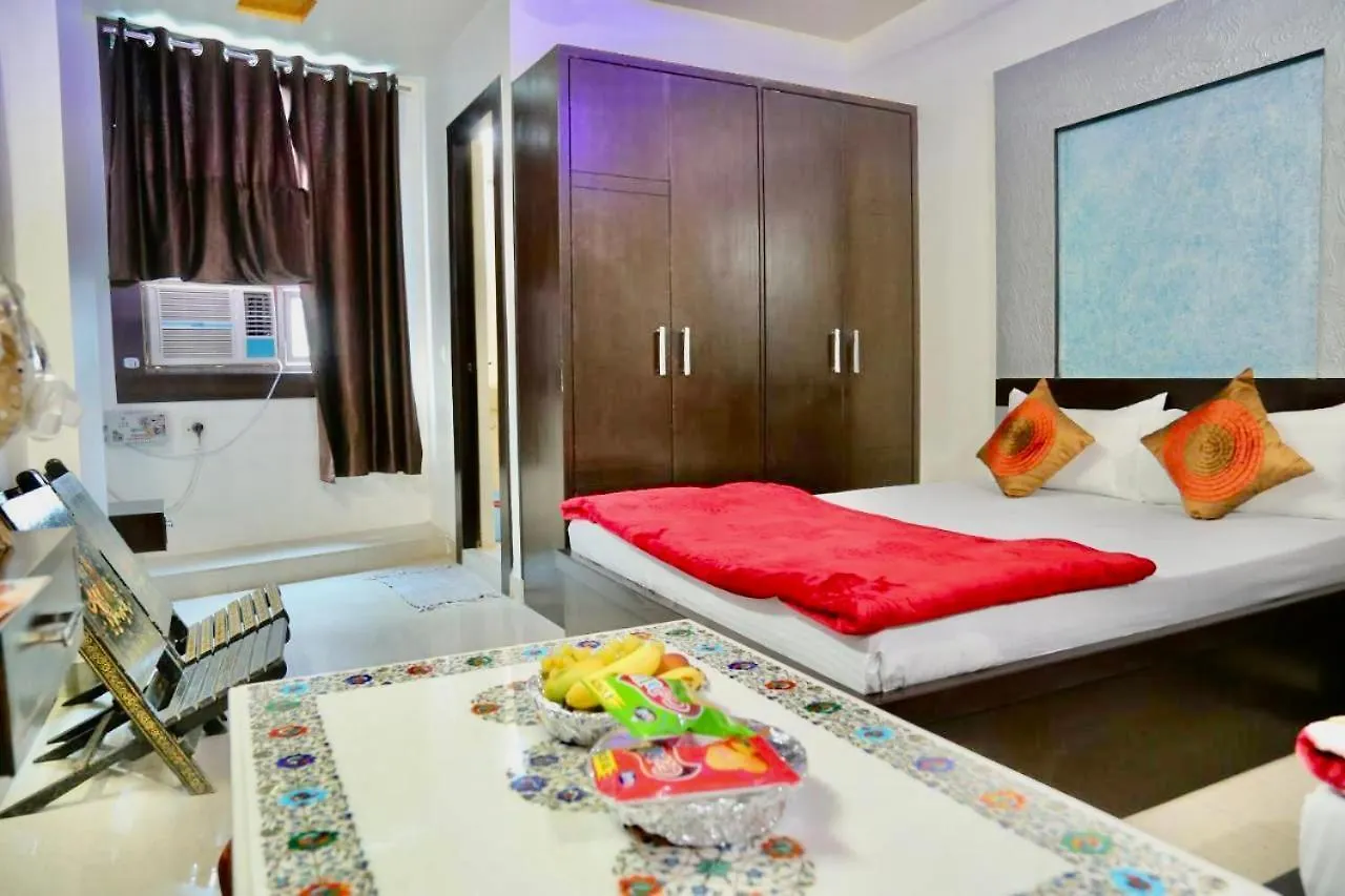 Hotel Blue Ray Family Guest House Nagla Dhimar