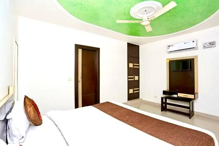 Hotel Blue Ray Family Guest House Nagla Dhimar