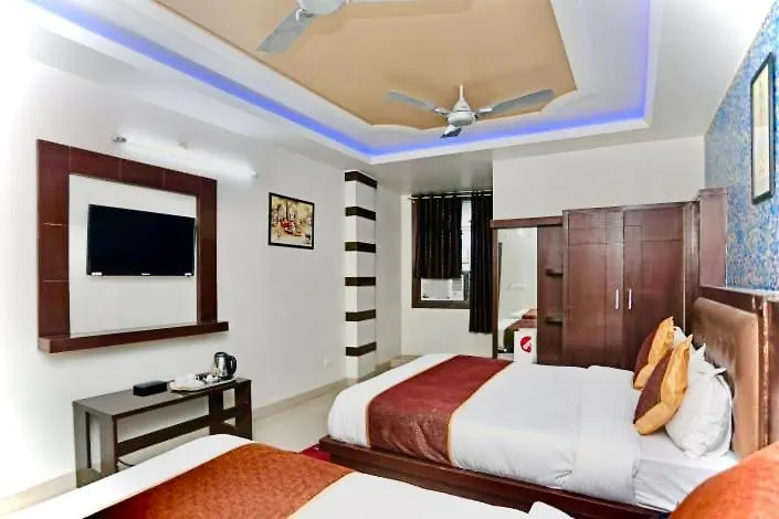 Hotel Blue Ray Family Guest House Nagla Dhimar