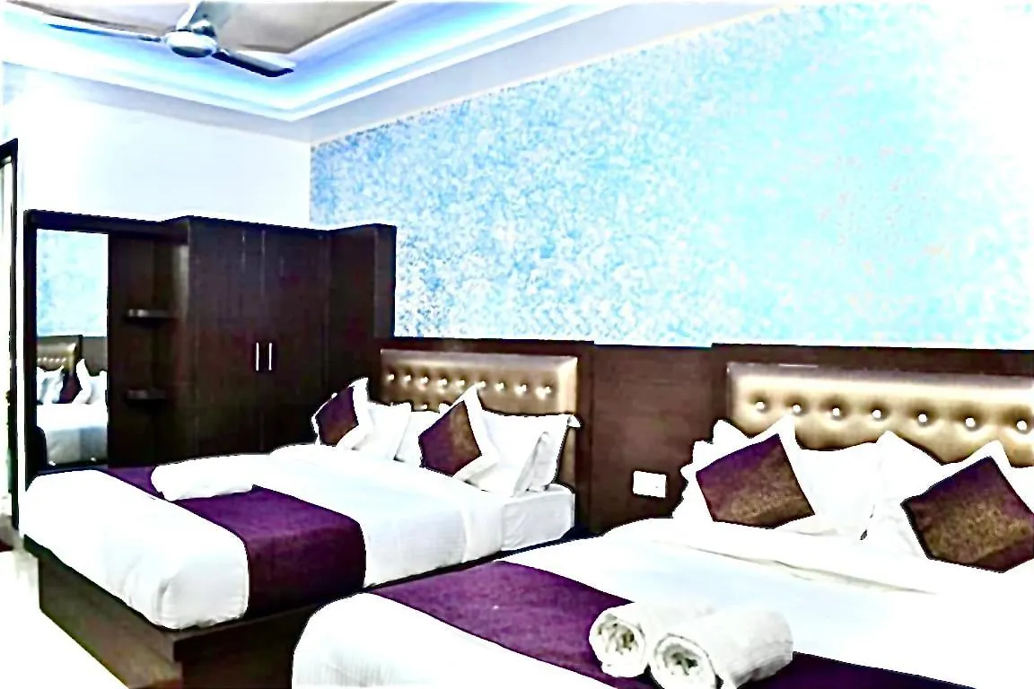 Hotel Blue Ray Family Guest House Nagla Dhimar