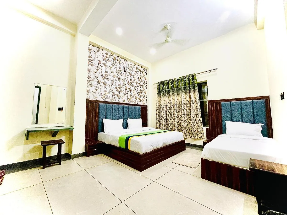 Hotel Blue Ray Family Guest House Nagla Dhimar